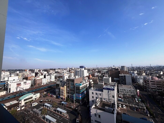 物件内観写真17　(室内からの展望)