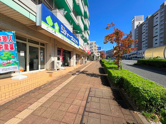 物件外観写真2　(周辺環境)