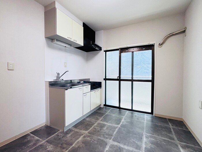 物件内観写真8　(キッチン)