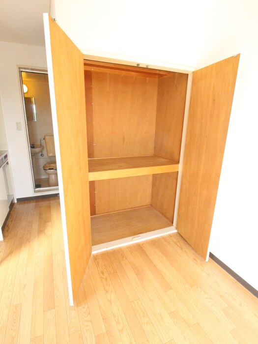 物件内観写真11　(収納)