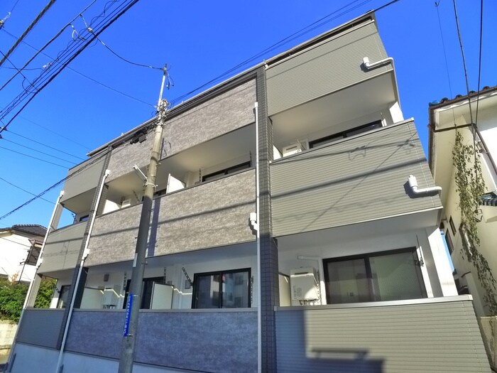 物件外観写真2　(外観写真)