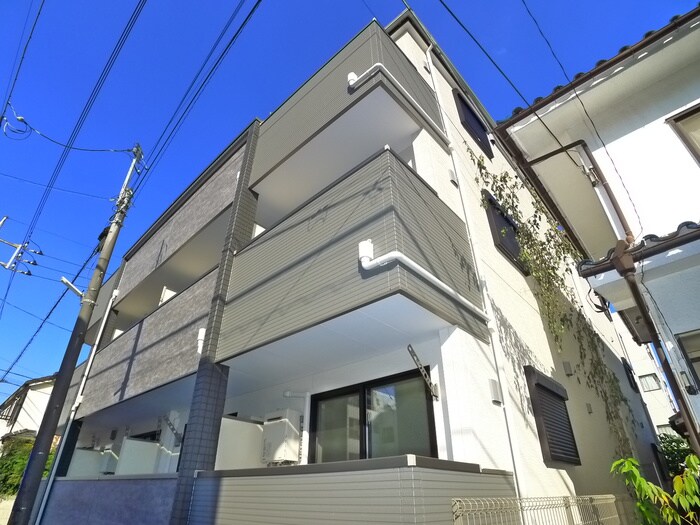 物件外観写真3　(外観写真)