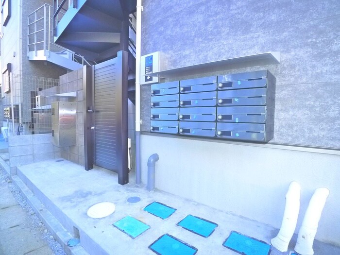 物件外観写真6　(建物設備)