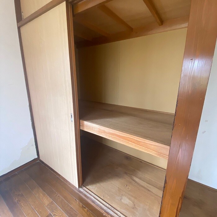 物件内観写真10　(収納)