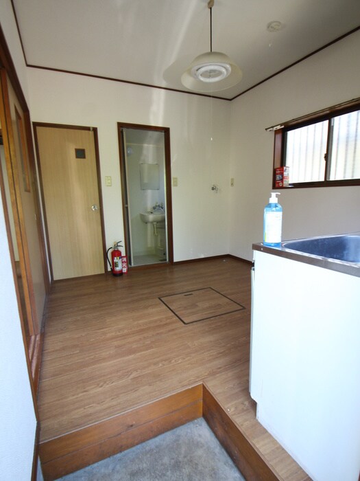 物件内観写真14　(内観写真)