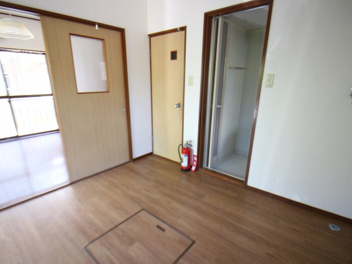 物件内観写真16　(居室)