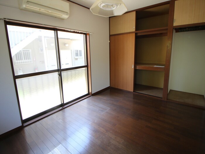 物件内観写真17　(居室)