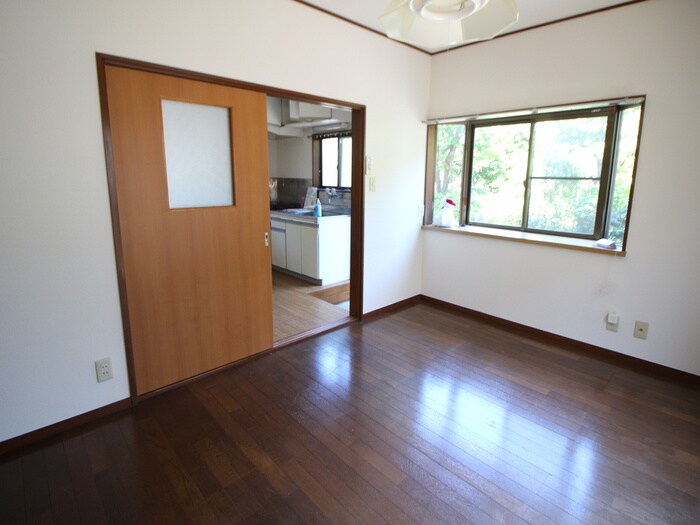 物件内観写真18　(居室)