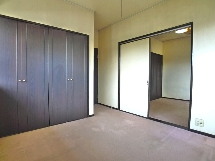 物件内観写真13　(居室)