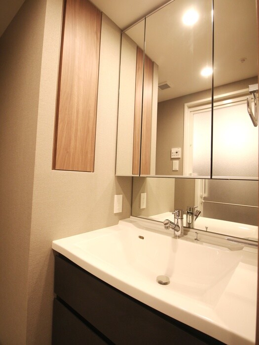 物件内観写真10　(洗面)