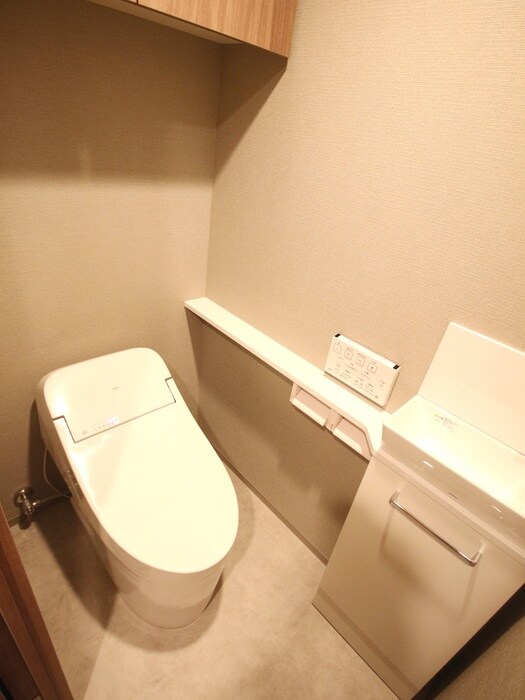 物件内観写真12　(トイレ)