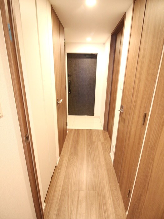 物件内観写真13　(廊下)
