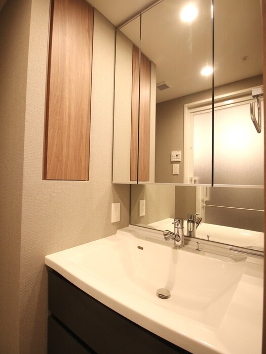 物件内観写真14　(洗面)