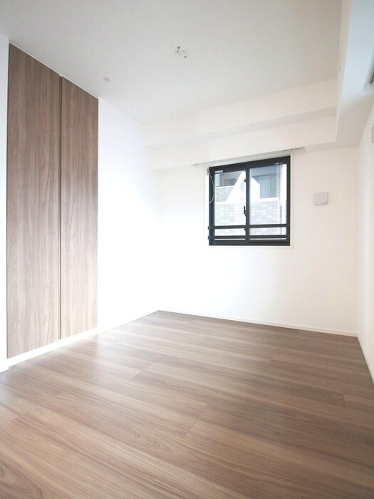 物件内観写真14　(室内からの展望)