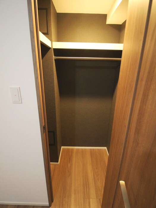 物件内観写真14　(収納)