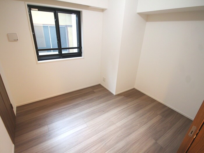 物件内観写真18　(室内からの展望)