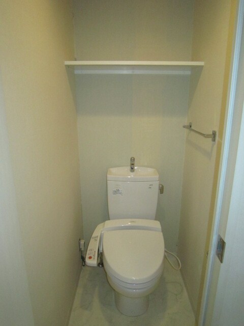 物件内観写真10　(トイレ)