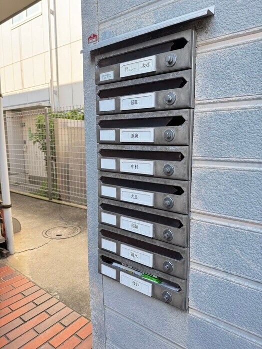 物件外観写真6　(建物設備)