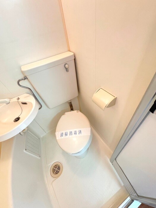 物件内観写真17　(トイレ)