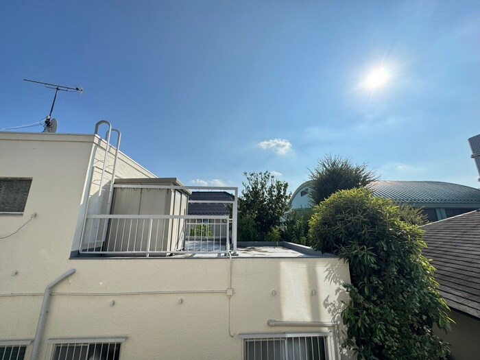 物件内観写真22　(室内からの展望)