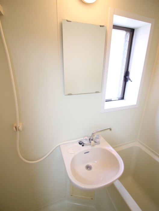物件内観写真12　(洗面)