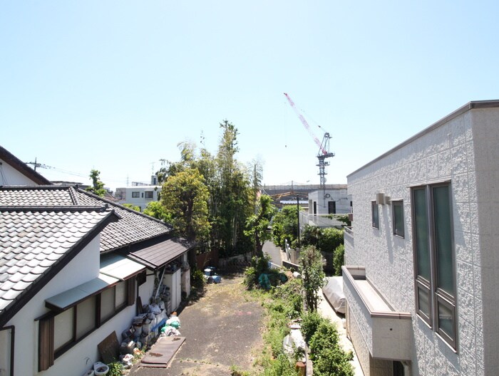 物件内観写真16　(室内からの展望)