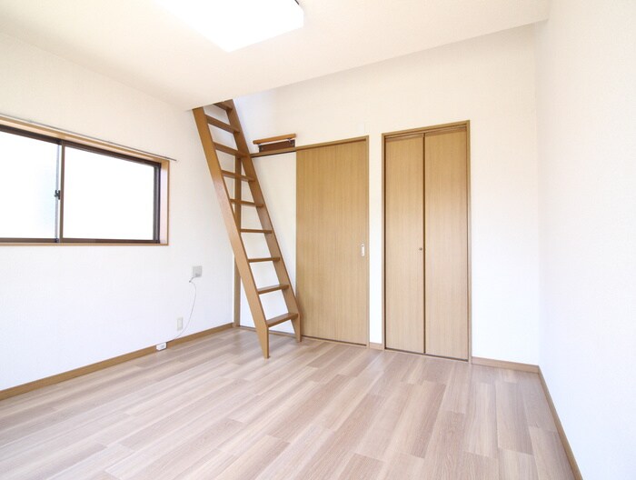 物件内観写真21　(居室)