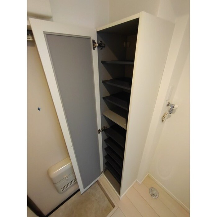 物件内観写真16　(靴箱)