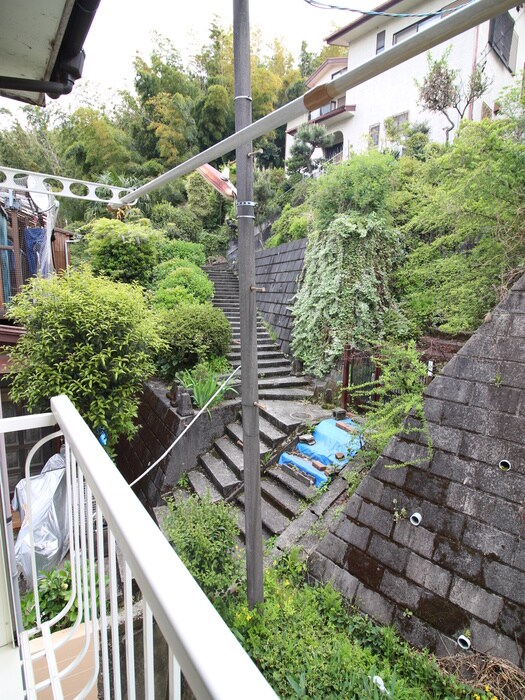 物件内観写真16　(室内からの展望)