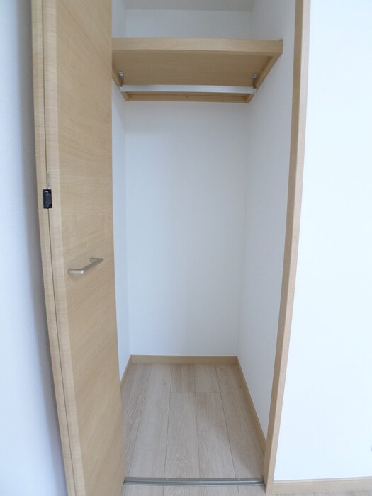 物件内観写真11　(収納)