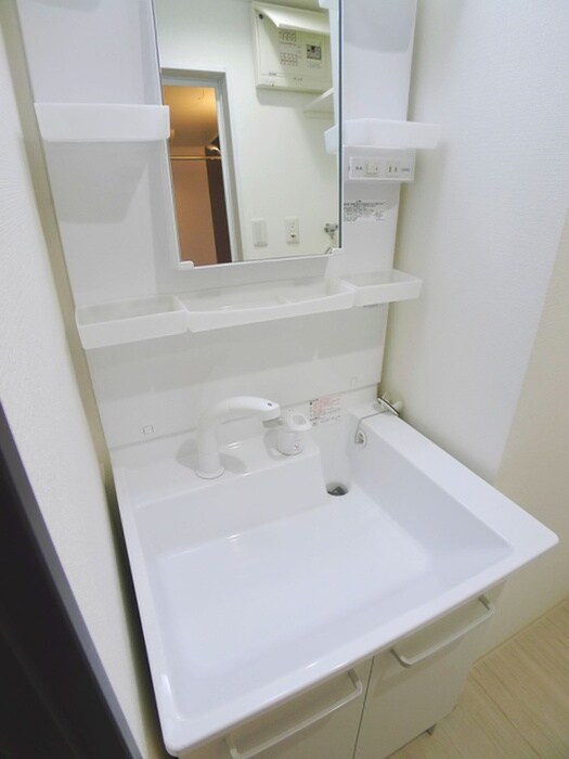 物件内観写真9　(洗面)