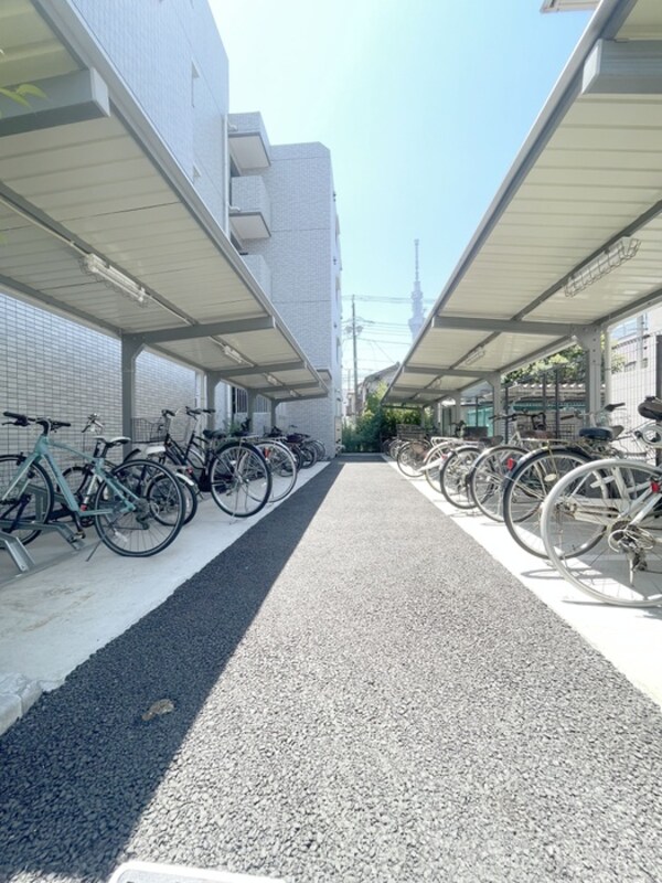 駐輪場