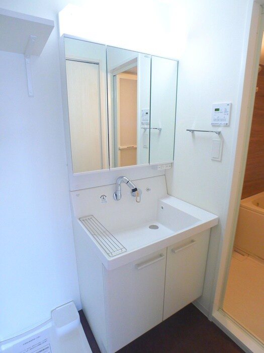 物件内観写真16　(洗面)