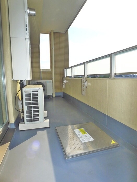 物件内観写真21　(ベランダ・バルコニー)