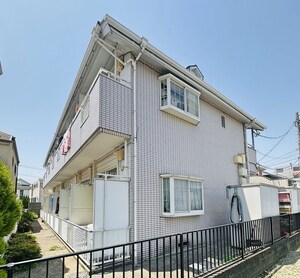 リバ－・グリ－ン外観写真