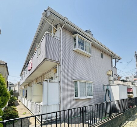 リバ－・グリ－ン外観写真