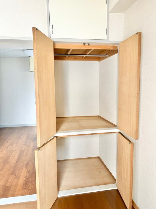 物件内観写真8　(収納)