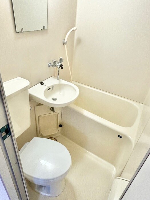 物件内観写真11　(トイレ)