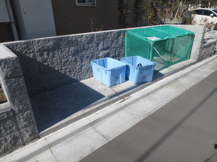 物件外観写真3　(建物設備)