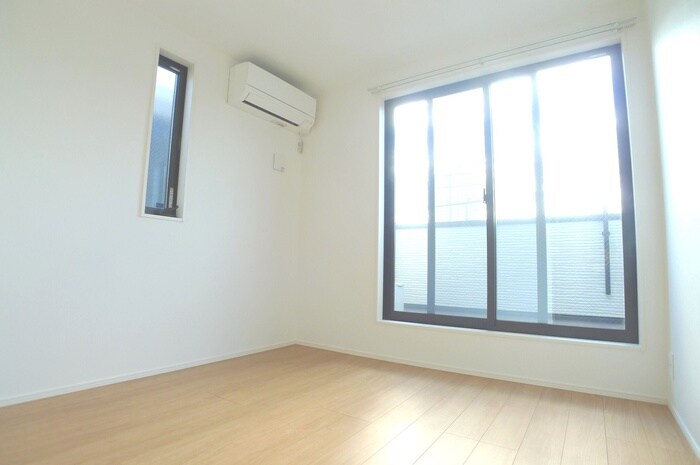 物件内観写真20　(居室)