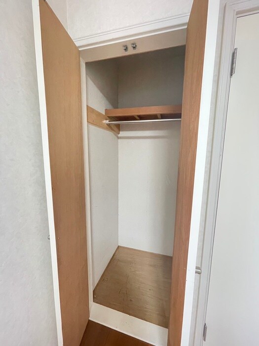 物件内観写真13　(収納)