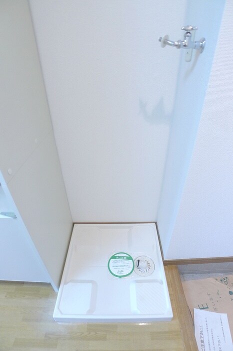 物件内観写真19　(洗濯機置場)