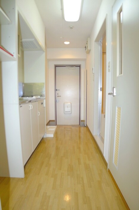 物件内観写真22　(廊下)