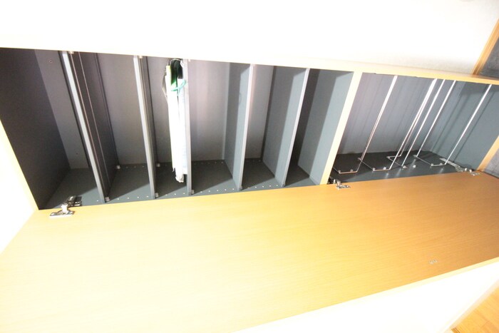 物件内観写真15　(靴箱)