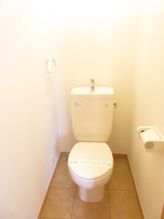 物件内観写真11　(トイレ)