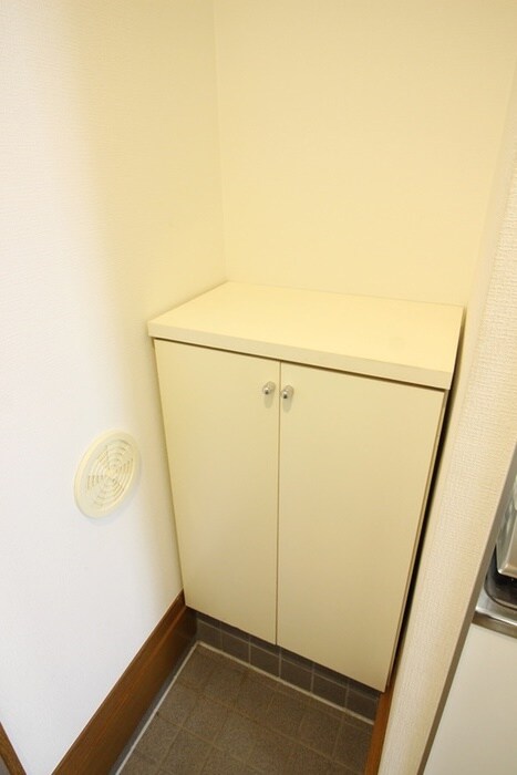 物件内観写真13　(靴箱)