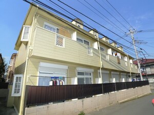 ガ－デンヒルズ新倉Ａ外観写真