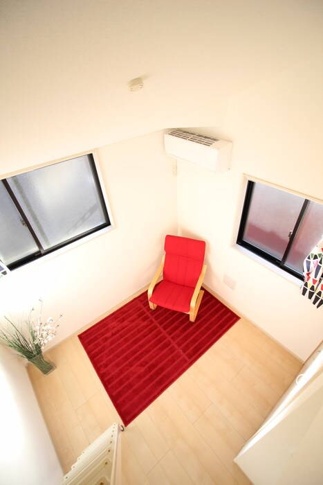 物件内観写真8　(居室)