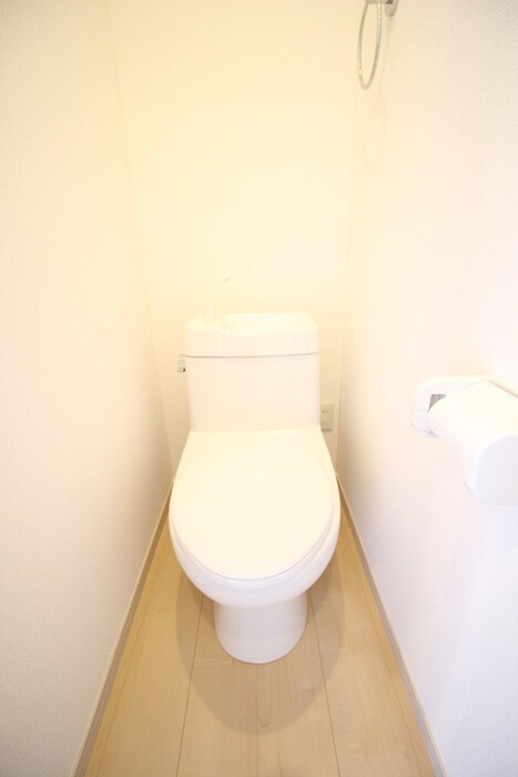 物件内観写真12　(トイレ)