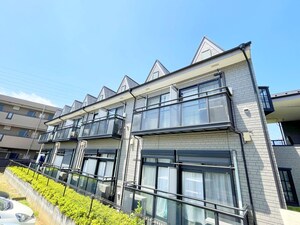 メゾンプラチノ外観写真